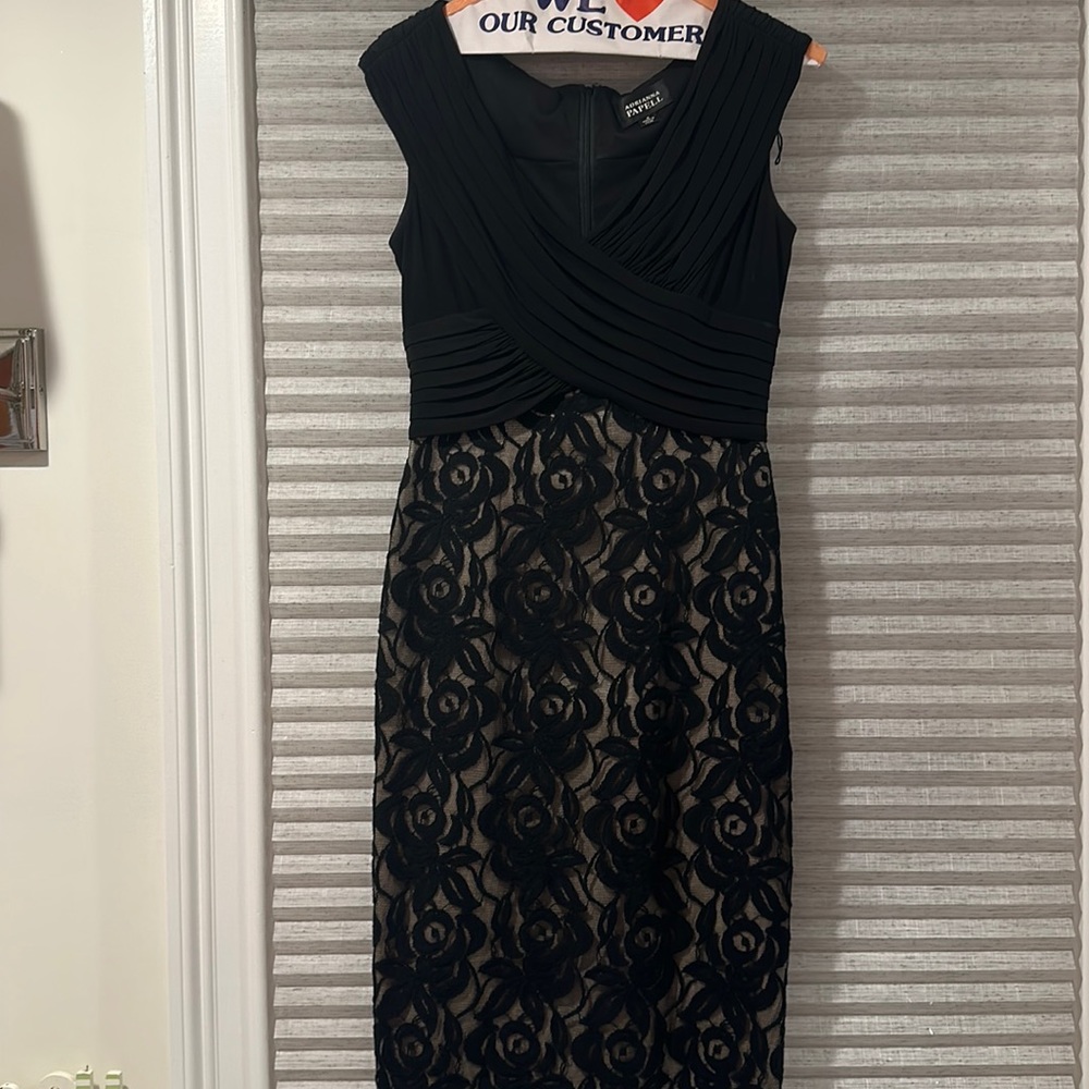 Black Adriana Papell cocktail dress featuring unique cross top and lace bottom🖤